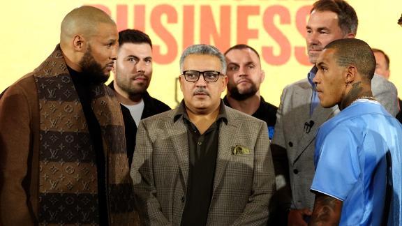 Eubank и Benn столкнулись перед реваншем 15 ноября.