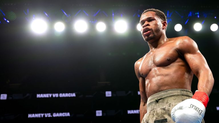 Норман-Хейни? Ортис-Любин? Рейтинг крупнейших боев ноября.